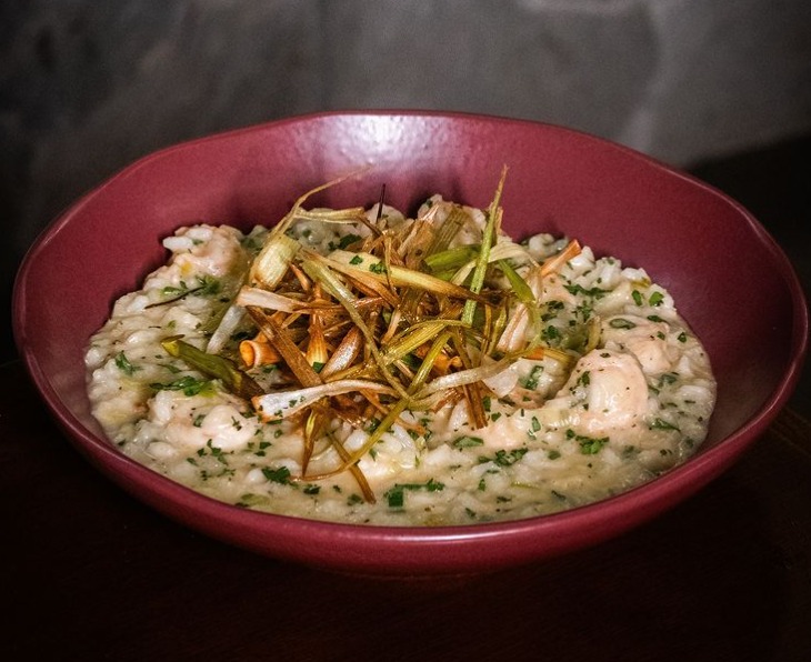 RISOTO DE CAMARÃO E LIMÃO SICILIANO